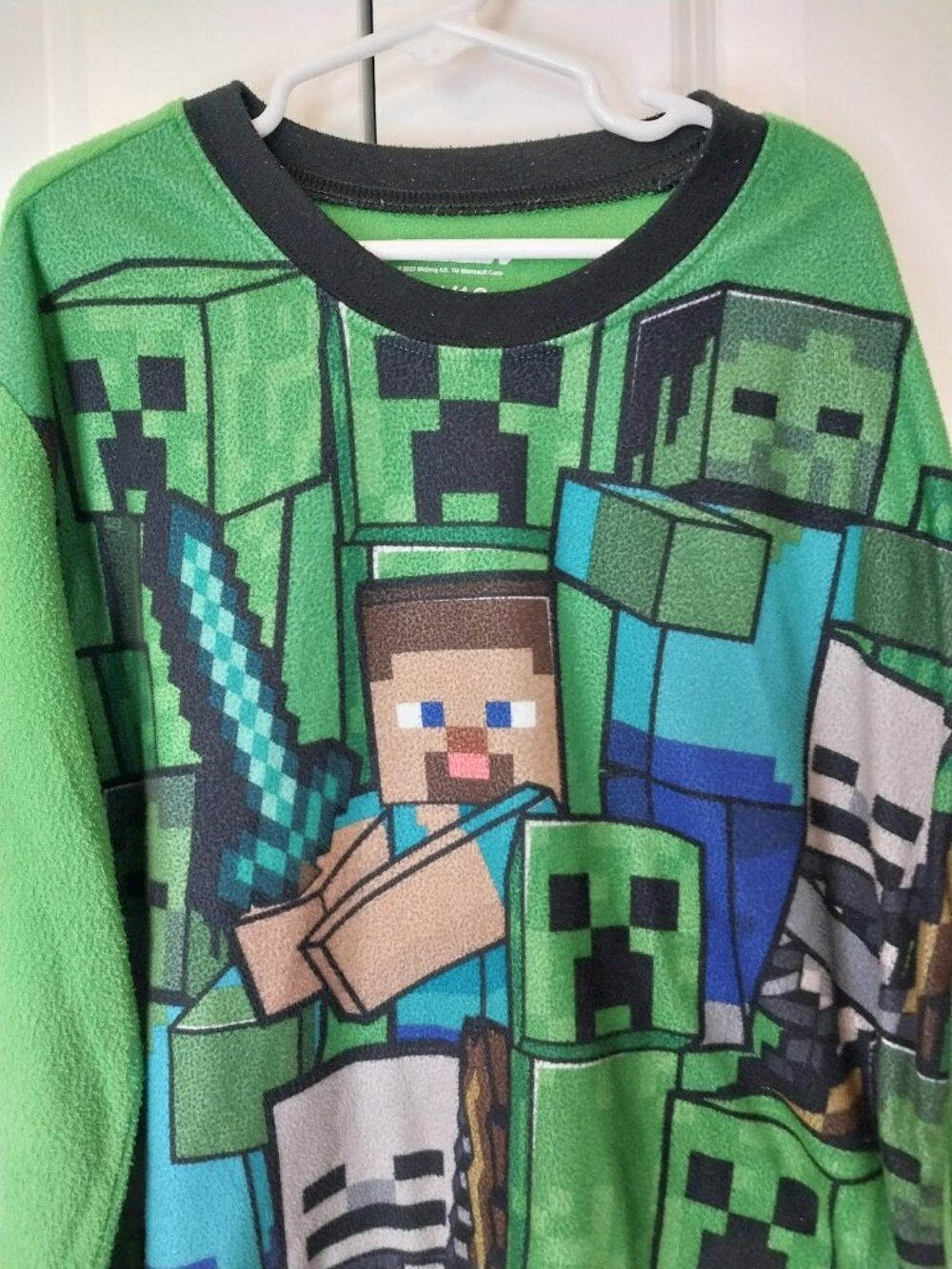 Minecraft Pajamas Set - Picture 6 of 15